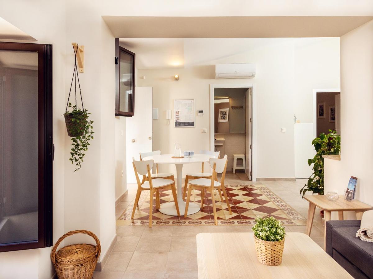 Apartamentos Plaza Mayor 35 กาเซเรส ภายนอก รูปภาพ