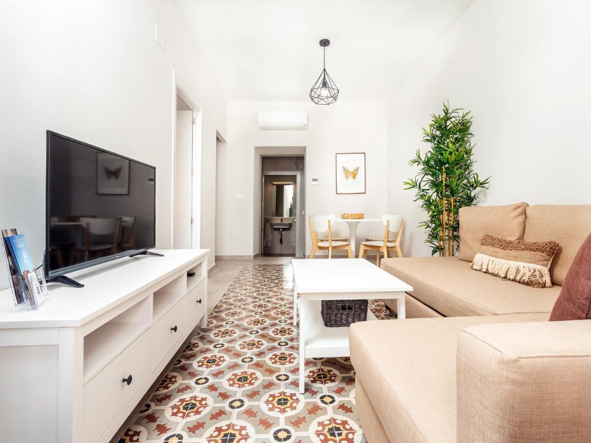 Apartamentos Plaza Mayor 35 กาเซเรส ภายนอก รูปภาพ