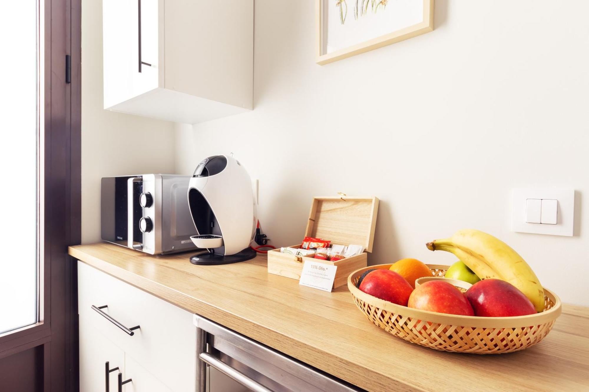 Apartamentos Plaza Mayor 35 กาเซเรส ภายนอก รูปภาพ